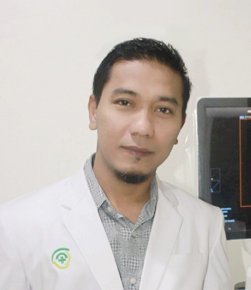 Dr. Deddy Hendry